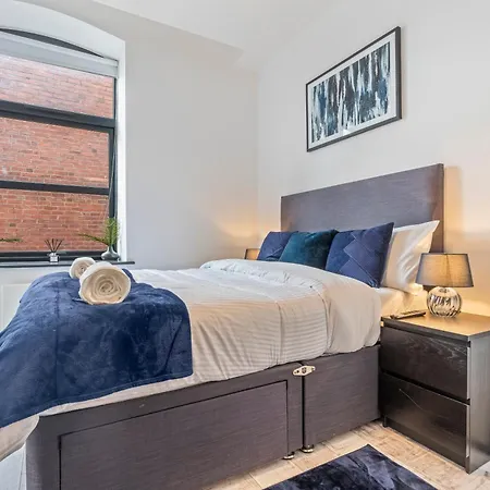 Apartment Ny Style Exposed Brick 2br Sleep 8